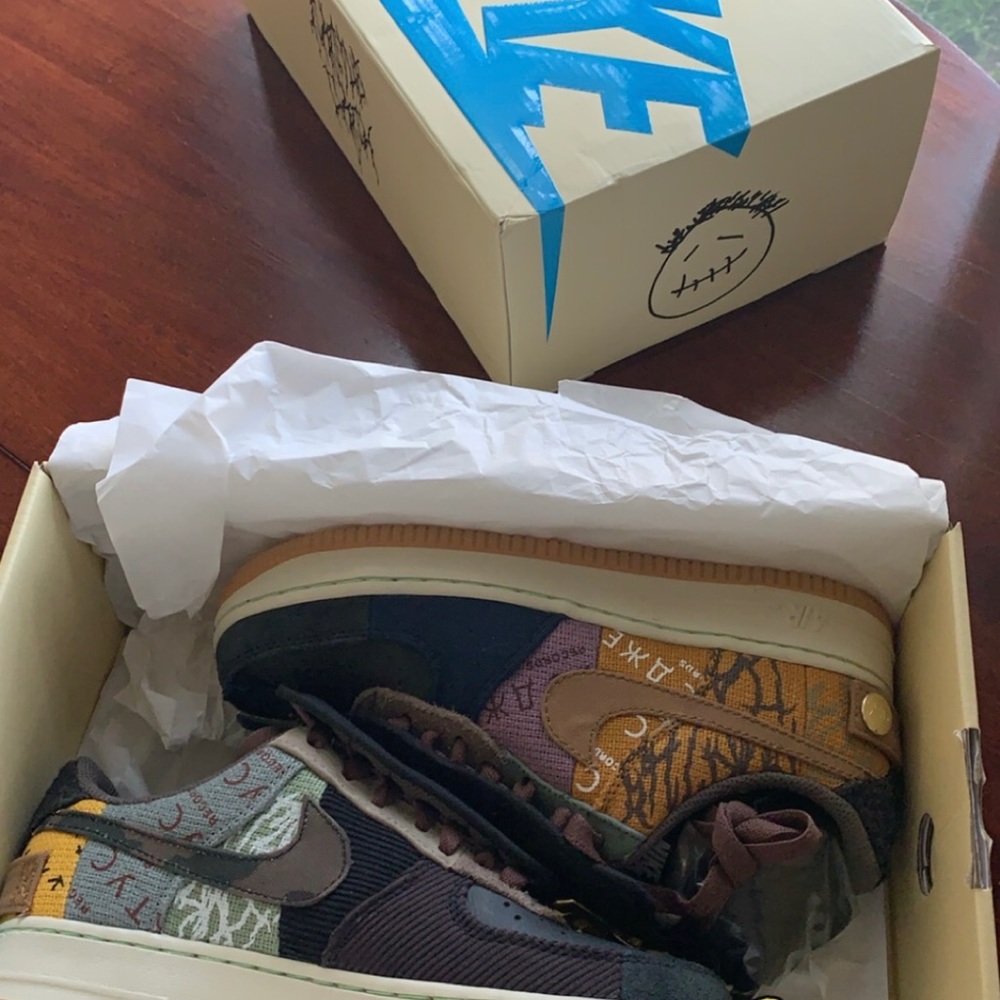 Nike Air Force 1 Low Travis Scott Cactus Jack | Women’s Size US 7